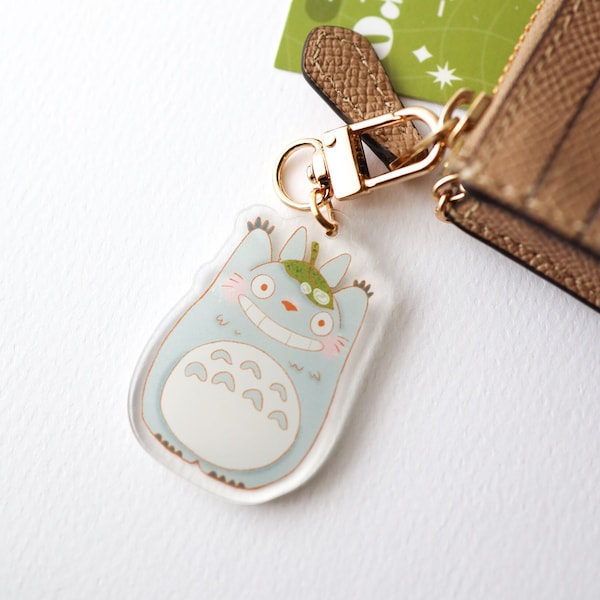 Porte-clé Totoro joyeux / @ameliesworkshop