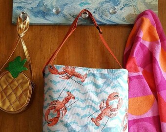 Fluid Art / Wooden / Wall Coat Rack / Towel Hanger / Functional Art