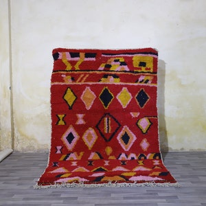 Handmade Red Wool Moroccan Rug: Abstract Berber Design