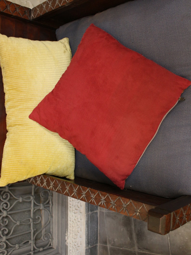 kilim pillow cover handwoven pillow case by Berber women. Moroccan pillow