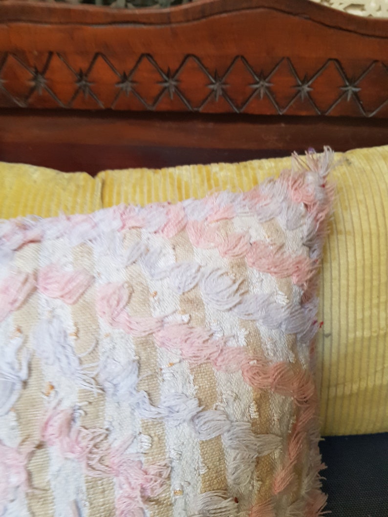 Moroccan pillow handwoven pillow case by Berber women. kilim pillow cover