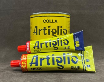 Specific glue for leather craftsmen Artiglio, made in Italy.