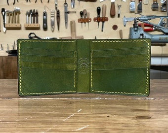 portafoglio verde, portafoglio in pelle porta banconote, portafoglio in pelle bifold in pelle italiana colorata a mano, personalizzabile