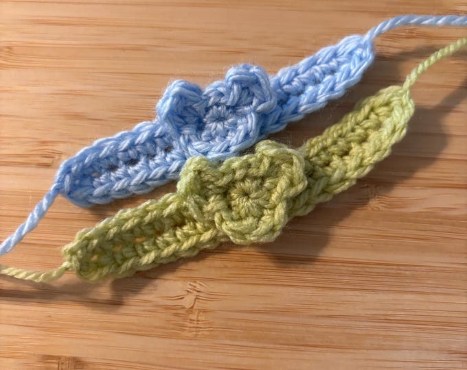 Teddy Bear Twin ID Bracelets, Crochet Twin Anklets, Newborn Twin Gift, Identical Twin Identifier, Baby Shower Gift, Free Shipping