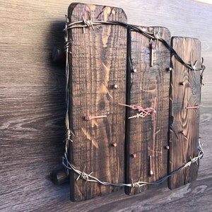 Wood wall clock. Anniversary gift. Wall clock large. Handmade clocks. Engraved gift. Halloween gift. Wood home decor. Livingroom decor