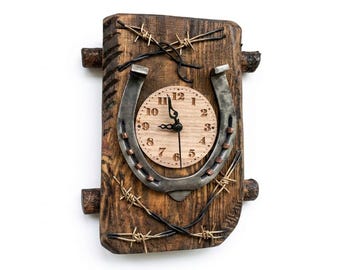 Westelijke wandklok met hoefijzer, rustiek cowboydecor, oude houten klok, muurdecor in ranchstijl, uniek handgemaakt cadeau