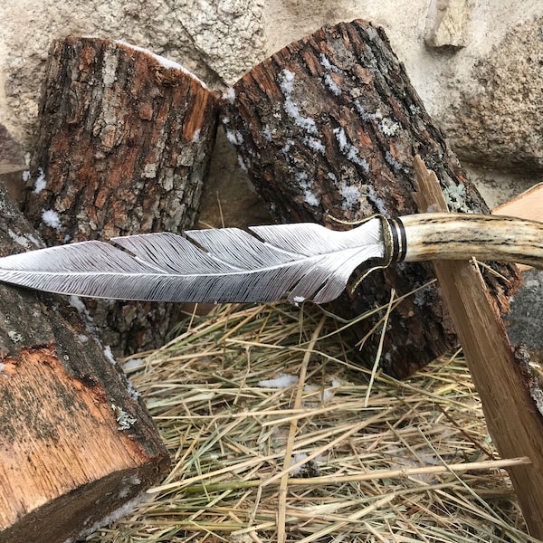 Knife with diamond. Outdoor Damascus Knife. Stainless Steel Feather Knife. Gift for Dad. Gift for Men. Gift for Hunter. Anniversary gift.