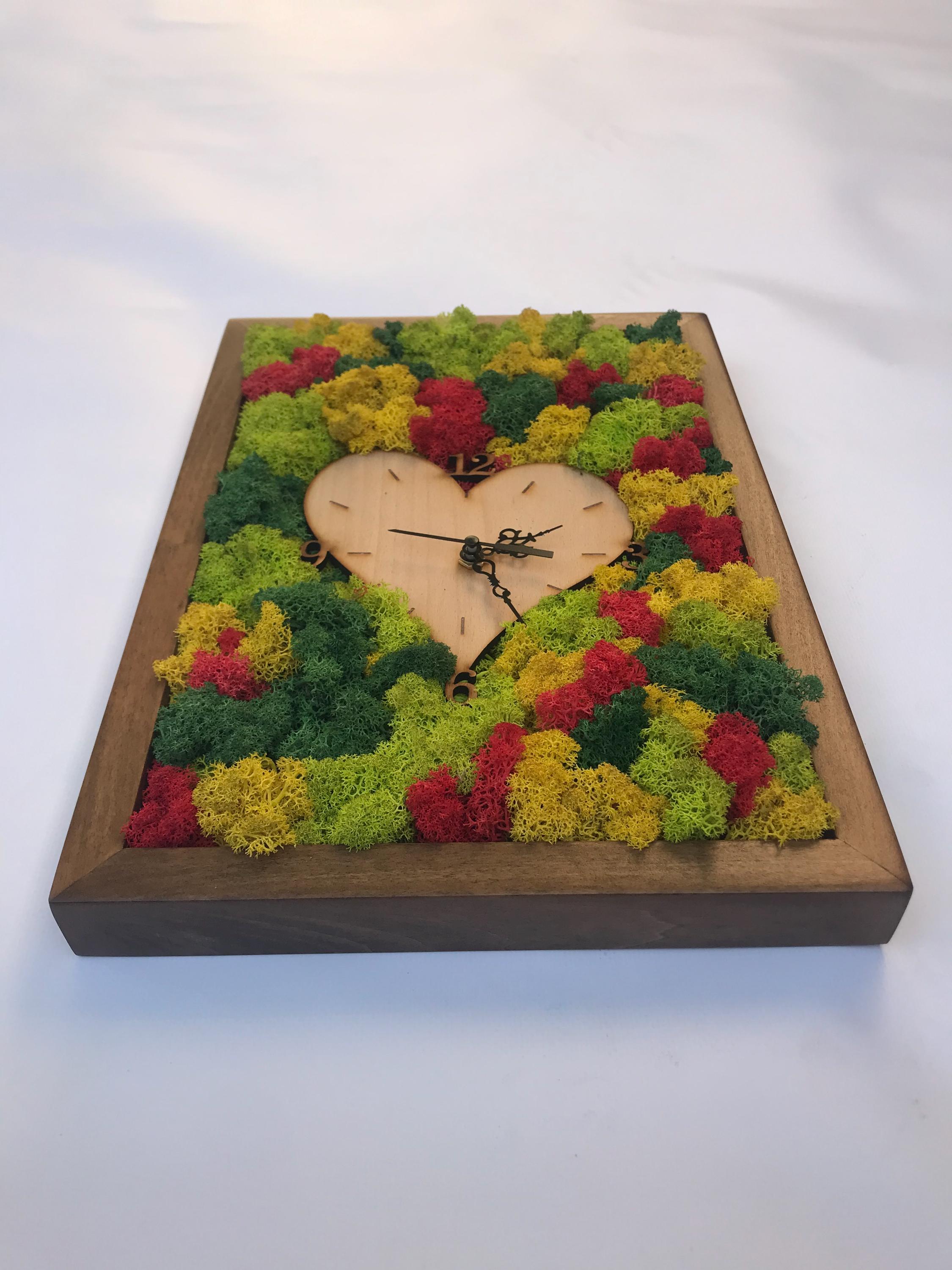 Moss Wall Clock | Handmade Wooden Clock With Preserved Moss | Unique ...