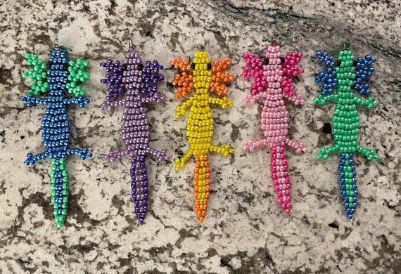 Beaded Axolotl Backpack Clip/ Keychains 