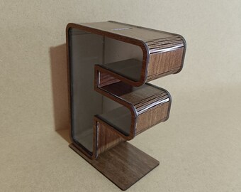 3d letters with round corners   - F -