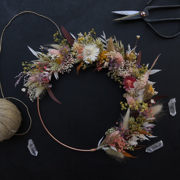 Dried flower crown stabilized wall decoration house boho vintage style mom gift idea woman natural eco friendly pampas