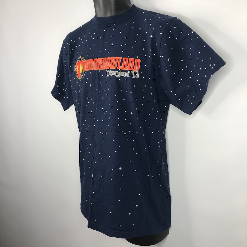 Vintage 90s Mickey Inc Blue Tomorrowland 1998 All Over Print T-shirt Size M