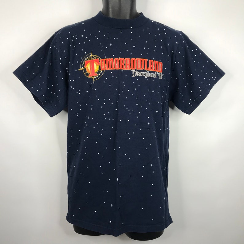 Vintage 90s Mickey Inc Blue Tomorrowland 1998 All Over Print T-shirt Size M