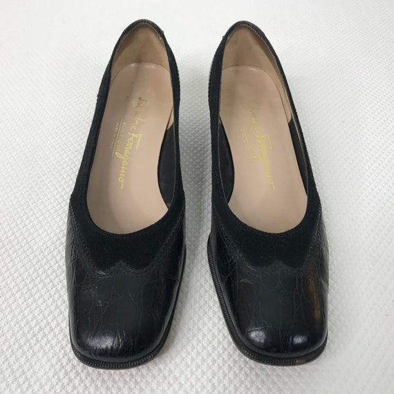 Vintage 80s Salvatore Ferragamo Boutique Black Cro