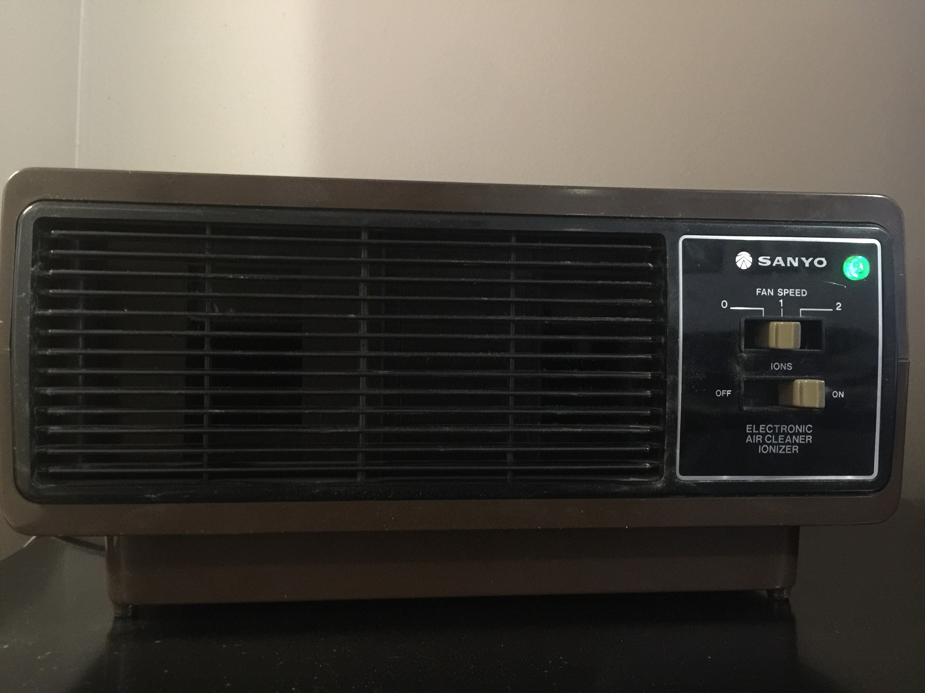 Vintage Sanyo Electronic Air Cleaner Ionizador Etsy