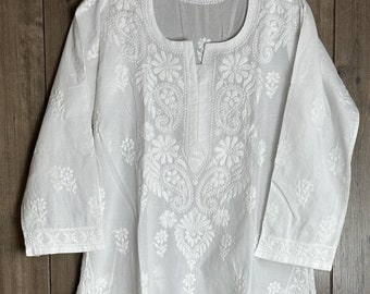 Chikankari blanco puro algodón Kurta con estola Ajrakh /ENVÍO GRATIS en EE.UU.