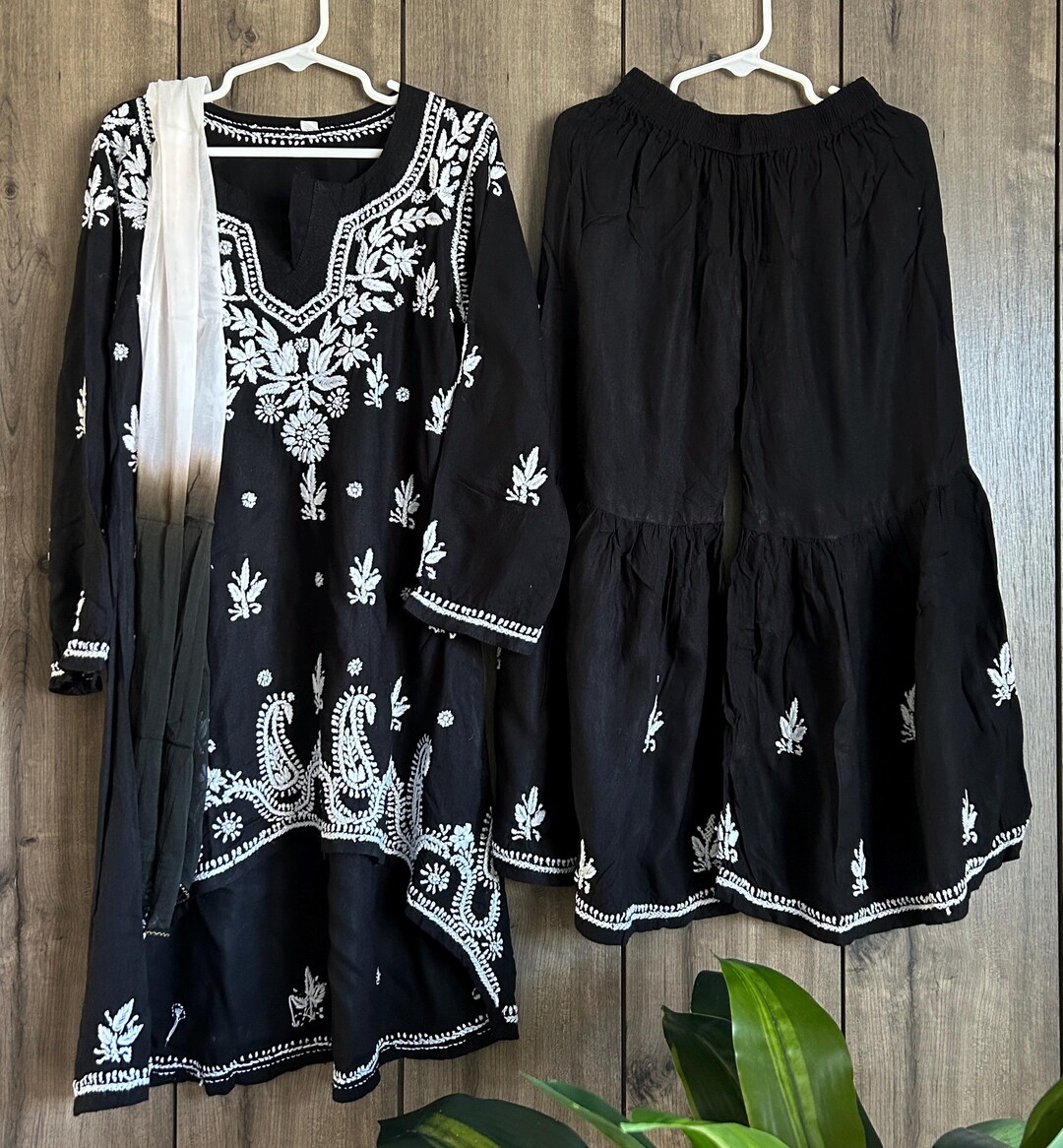 Women's Plus Size Chikankari Kurti with Palazzo Set | Famaza couture