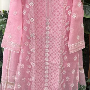 Lucknow Chikankari Pink Kurta and Dupatta on Silk Linen / Free Shipping in US