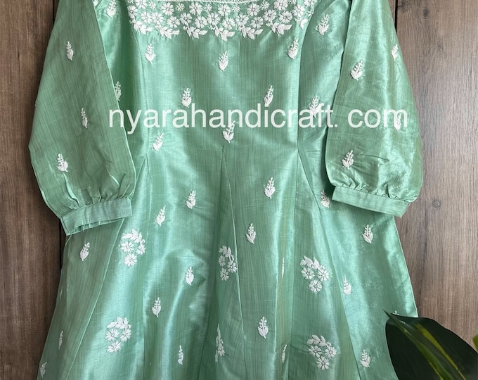 Lucknow Chikankari Short kurti / FREE SHIPPING in US