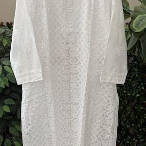 Soft Cotton White Kurta Tunic Hand Embroidered  /Lucknow Chikankari  / Liner included/Free Shipping in US