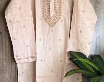 Braune Baumwolle Leinen Kurta für Männer / Handbestickt / kostenloser Versand in den USA