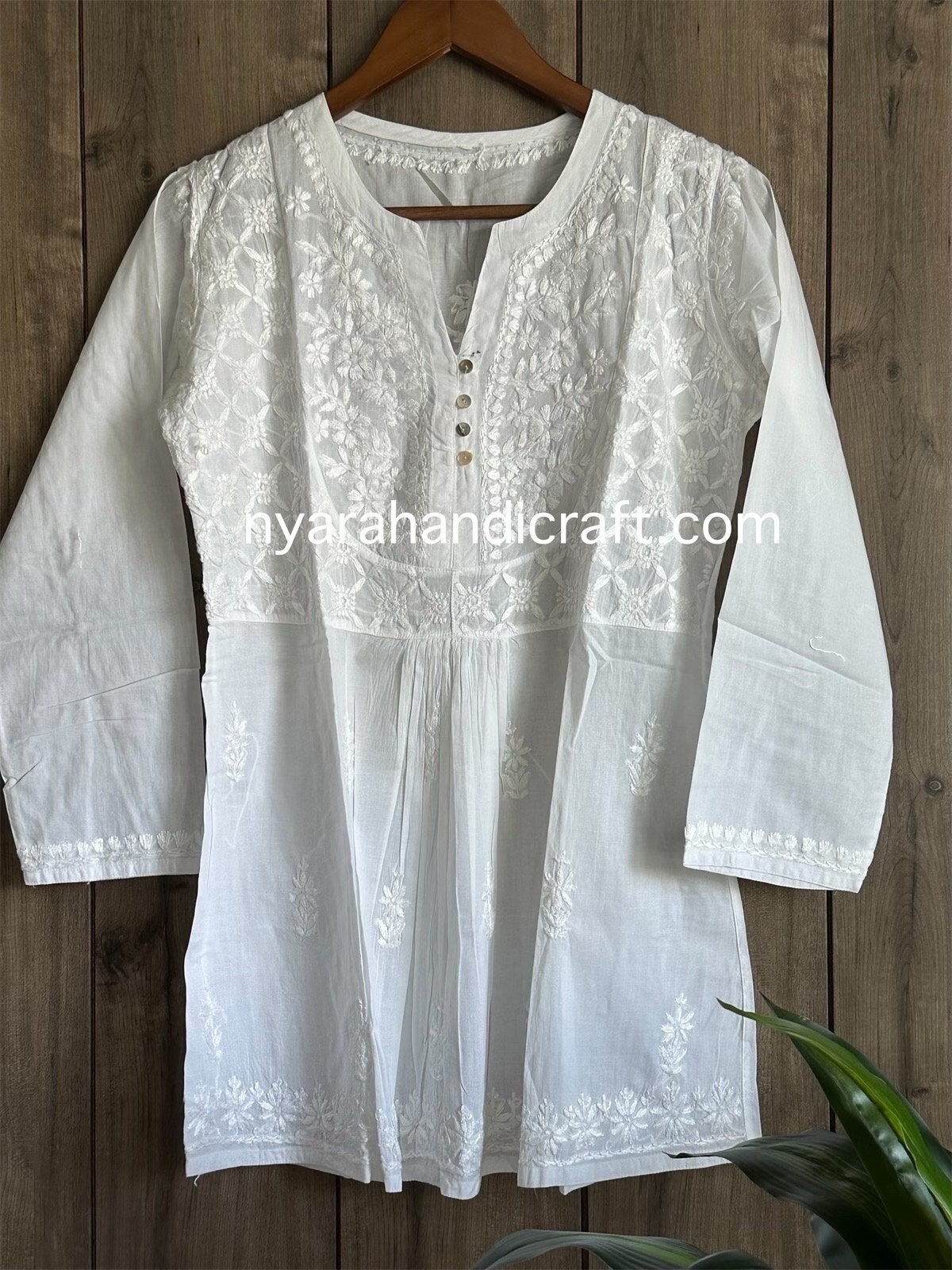White Cotton Kurti with Full Sleeves at best price in Lucknow