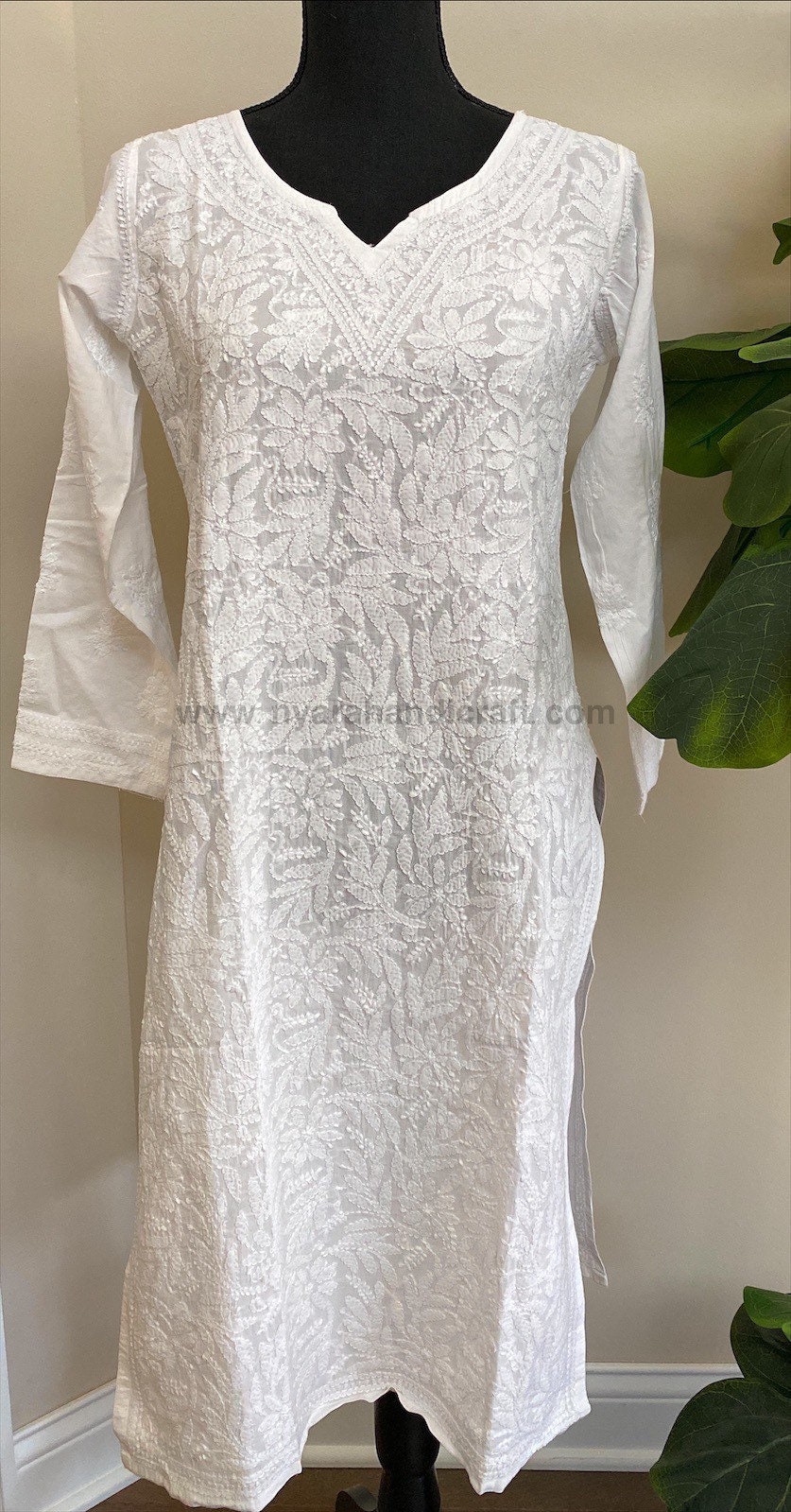 Lucknow Chikankari White Kurta/ Pure Cotton/ Hand Embroidered/FREE SHIPPING