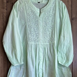 Mintgroene chikankari-blouse van puur katoen / met de hand geborduurd /gratis verzending in de VS