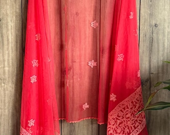 Red Net Dupatta with Chikankari Hand Embroidery /Free Shipping in UD