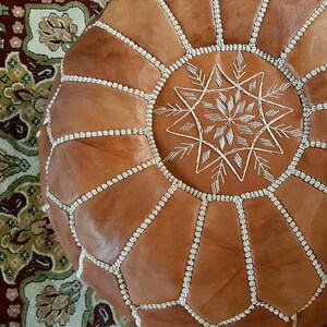 Moroccan pouf, Berber pouf, ottoman pouf, leather pouf, bohemian decoration image 2