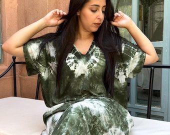 Green Tie-Dye Kaftan – Long Oversized Moroccan Dress | Ethical, Comfortable & Lightweight