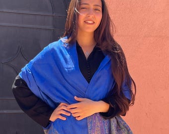 Blue Moroccan Scarf with Patterns – Large Fringed Shawl