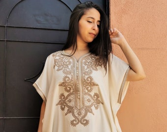 Beautiful moroccan white kaftan for women