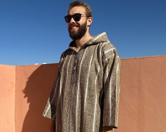 Moroccan brown winter djellaba in wool, Moroccan clothing for men