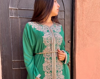 Beautiful moroccan green kaftan for women, long evening dress