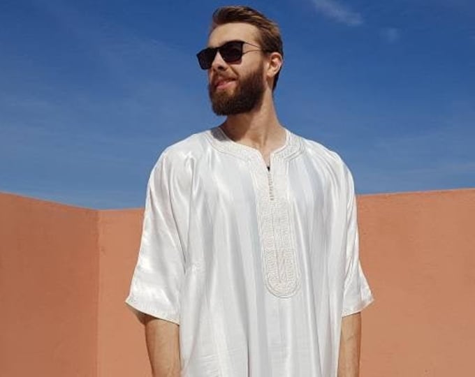 Featured listing image: Beautiful moroccan white kaftan for men