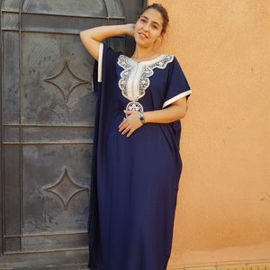 Muslim Navy Blue Embroidery Worked Moroccan Kaftan