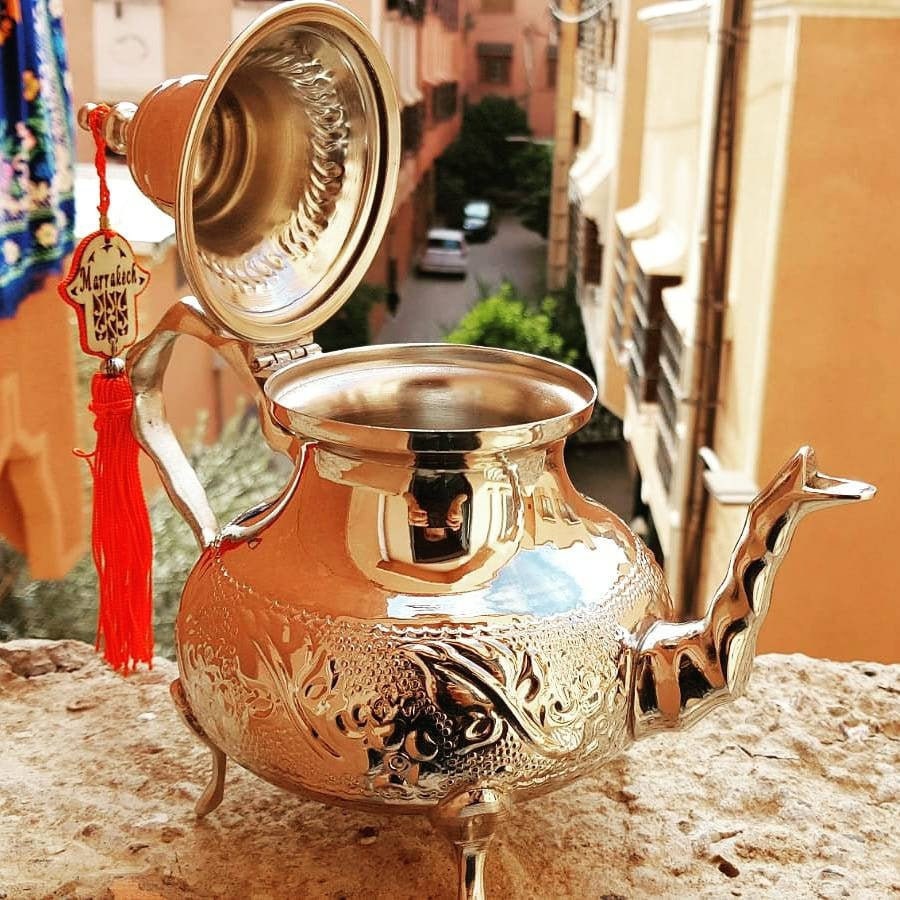 Oriental teapot top