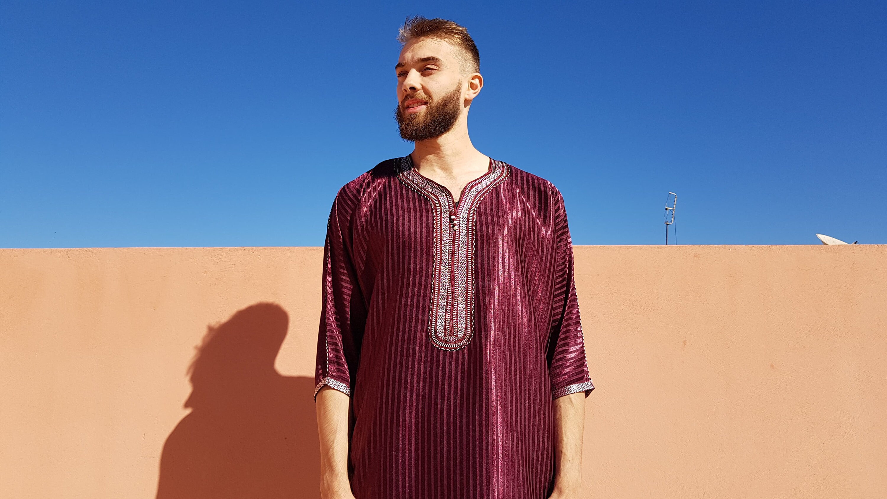Beautiful Burgundy moroccan djellaba for men oriental kaftan
