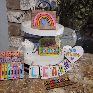 Learn tiered tray set