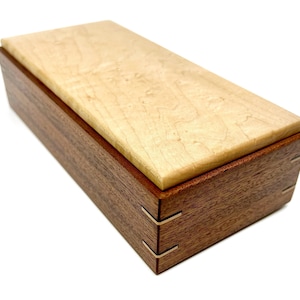 Birdseye Maple Wooden Pencil Box, Wood Pen Box, Small Wood Jewelry Box Handmade, Maple Jewelry Box, Pen Presentation Box, Valet Box for Men