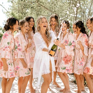 Bridesmaid Robes |Floral Bridesmaid Robe |Ruffle Robe |Bridal Party Gifts |Wedding Robe |Bride Robe | Getting Ready Robe (FLORAL Ruffle)