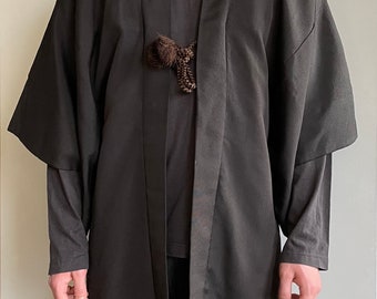 Men's Haori Jacket Japanese Vintage with Kamon Crescent Long Haorihimo Tie Strings All Silk in Black-Brown ちりめん男物羽織