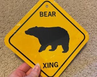 Bear Xing 6x6 inch small Funny Aluminum Crossing Sign