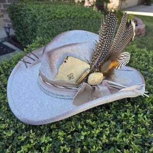 Beige Wool Felt Cowgirl Hat: Wide Brim Western Fedora
