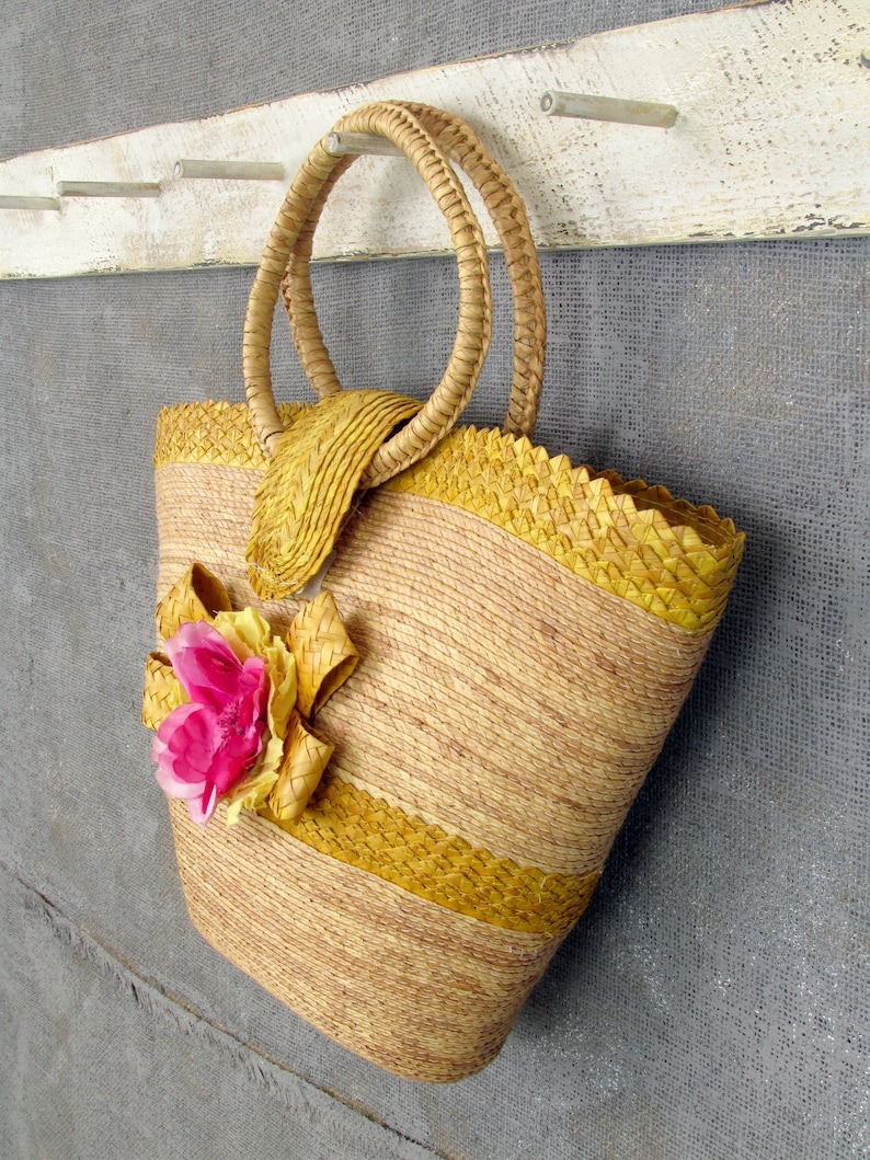 Circle Handles Vintage Straw Summer Tote Summer Straw Bag Yellow