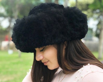 Black Beauty: Alpaca Hat in Classic Style, Softness Beyond Compare