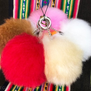 Soft & Fluffy Alpaca Fur Pompom Keychain – Handmade Luxury Charm