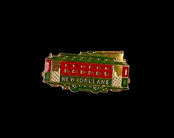 New Orleans, Louisiana – Vintage Enamel Lapel Pin