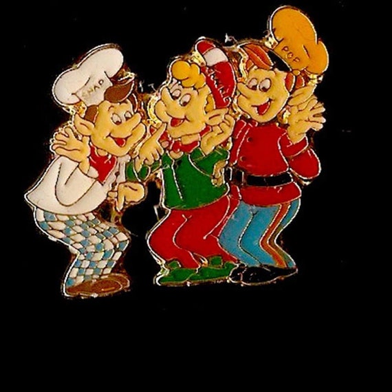 1950's Snap Rice Krispies Enamel Advertising Button 1950's Snap Rice Krispies Enamel Advertising Button